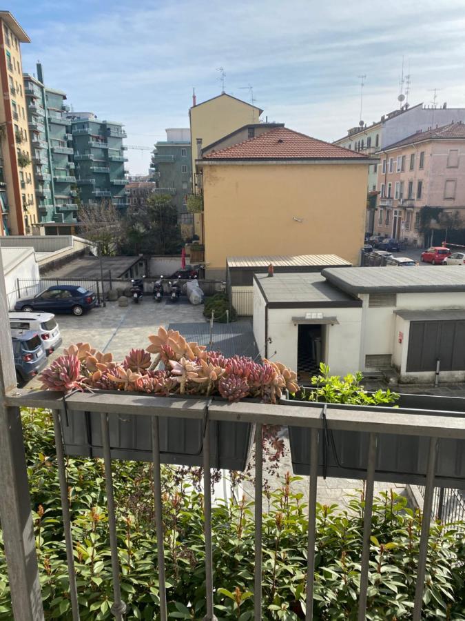 Appartement Navigli à Milan Extérieur photo